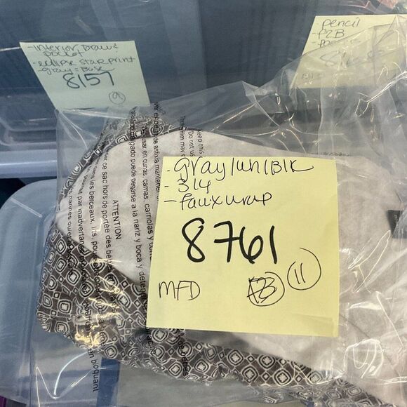 Talbots Womens Faux Wrap Blouse Diamond Print Top 3/4 Sleeve Stretch Shirt XS - Picture 12 of 12